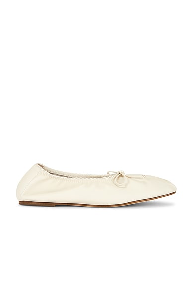 Magda Butrym Leather Ballet Flat in Cream