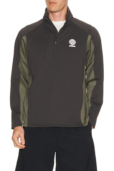 Trophy Quarter Zip Pullover