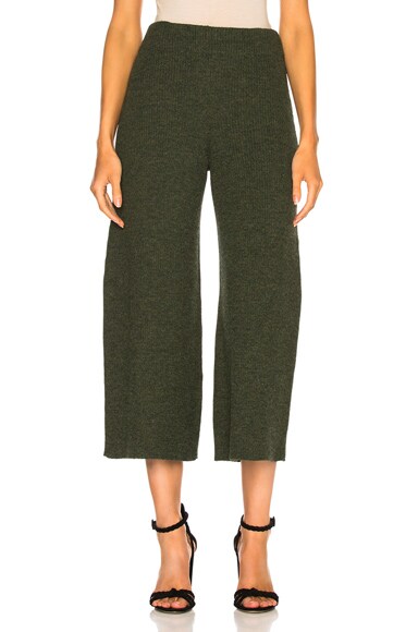 Nellie Pant