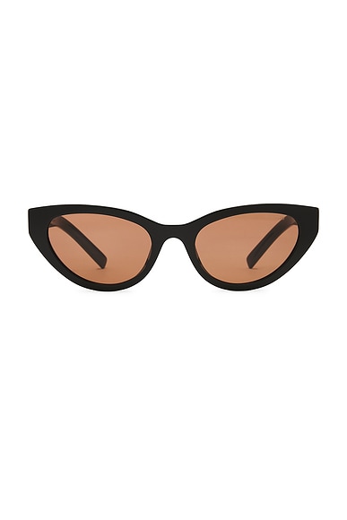 Miu Miu Cat Eye Sunglasses in Black