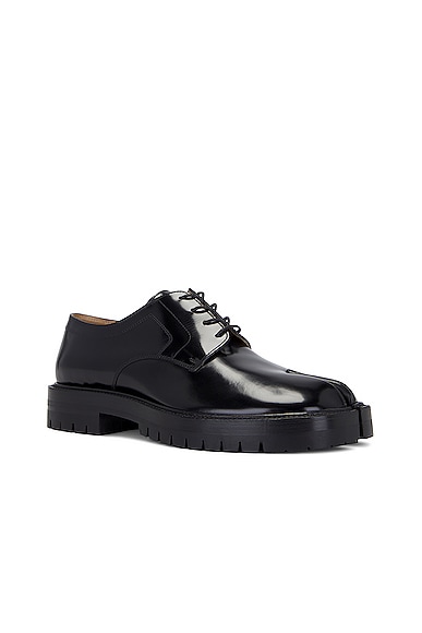 Maison Margiela Brogue Lace Ups In Black