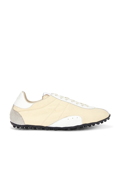 Maison Margiela Sprinters Low Top Sneakers in Yellow Pale & White & Antique White