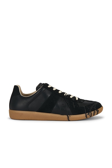 Maison Margiela Replica Sneaker in Black & Black