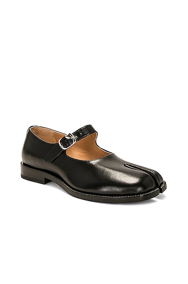 Maison Margiela Bovine Leather Mary Jane Pumps With Sheepskin Detailing And Elegant Buckle Closure In Black
