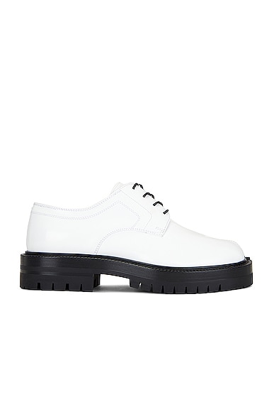 Maison Margiela Tabi Country Derby Lace-up in White & Black