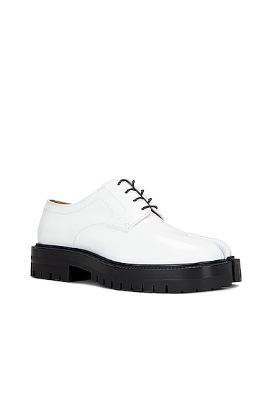 Shop Maison Margiela Tabi Country Derby Lace-up In White & Black