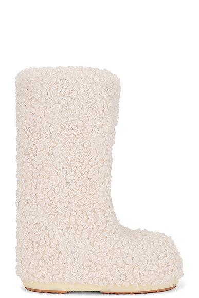 Shop Moon Boot Icon Faux Fur Boot In Cream