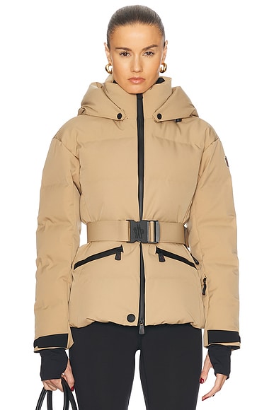 Canada Goose Savona Bomber With Coyote Fur in Military Green FWRD