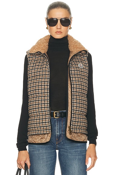 Moncler Touvet Vest in Grey