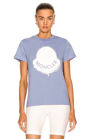Moncler shorts and t shirt deals