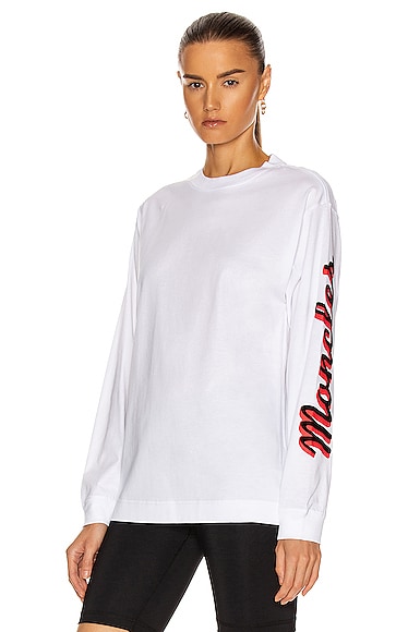 Tシャツ・カットソー MONCLER Women Tunic Tops 8C00020 89A4U 050 WHITE Moncler Girocollo Long Sleeve T-Shirt in White | FWRD