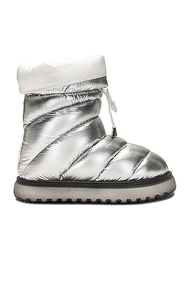 Moncler Gaia Mid Snow Boot in Metallic Silver