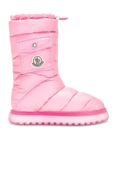 Moncler Gaia Pocket Mid Snow Boot in Pink
