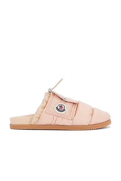 Moncler Mon Pocket Mule in Pink