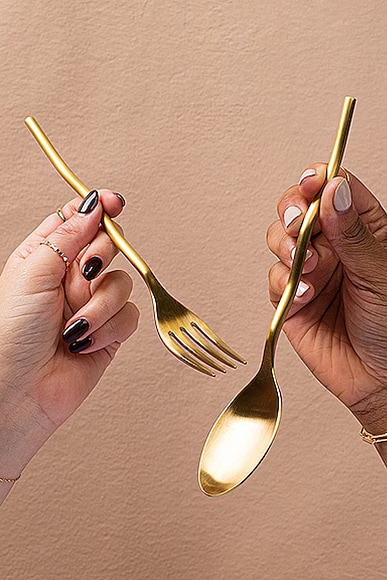 Misette Squiggle 5 Piece Cutlery Set In Matte Gold