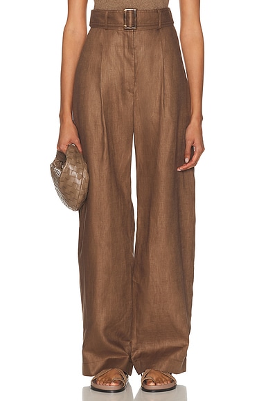 Pleated Barrel Trouser
