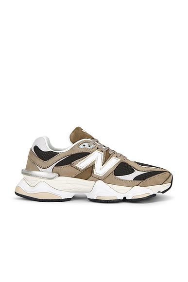 New Balance 9060 Sneaker in Arid Stone & Black Cement