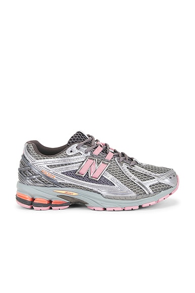 New Balance U190629R in Dark Silver Metallic & Rosewood
