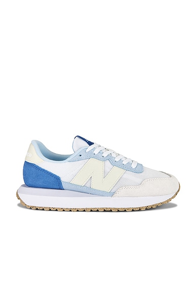 237 Sneaker