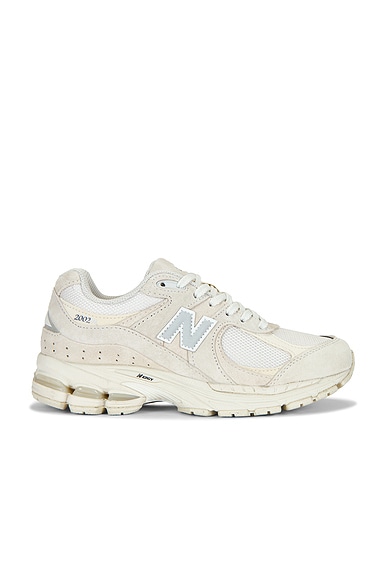 2002 Sneaker