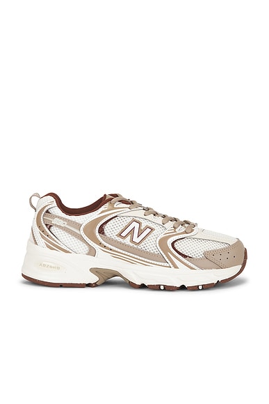 New Balance 530 Sneaker in Light Brown