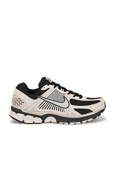 Nike Zoom Vomero 5 in Black & Cream Ii