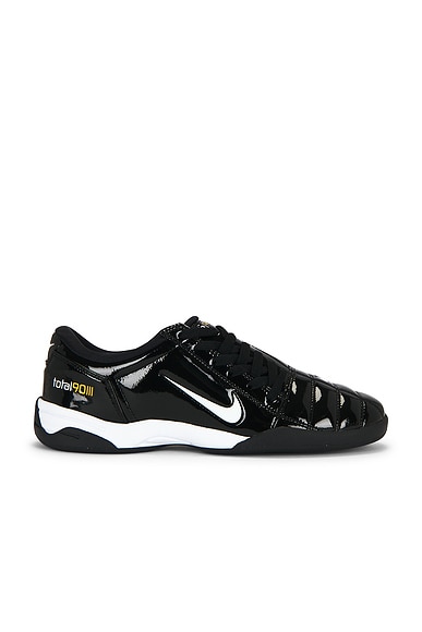 Nike T90 Sp in Black, White & Metallic Silver