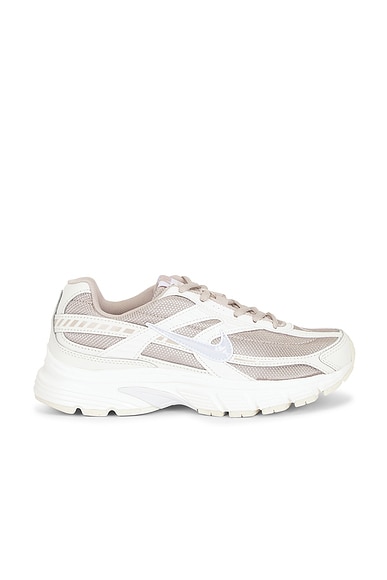 Initiator Sneaker