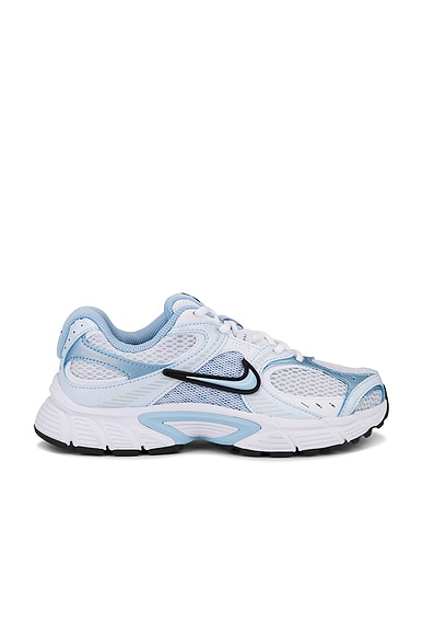 Nike V5 Runner Sneaker in Football Grey, Psychic Blue, White, & Black
