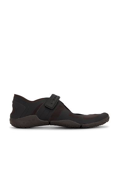 NikeSKIMS Rift Mesh Sneaker in Velvet Brown