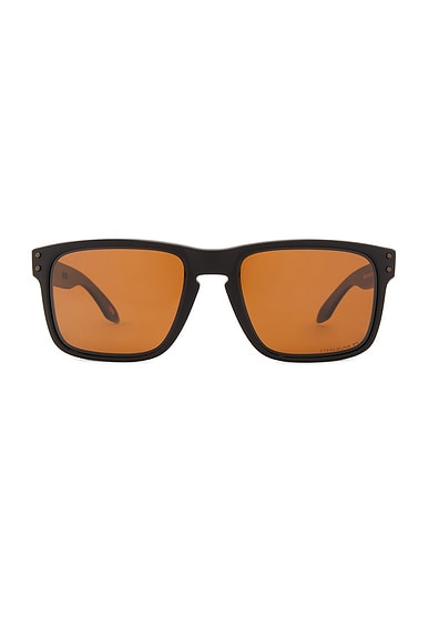 Oakley Holbrook Polarized Sunglasses in Brown