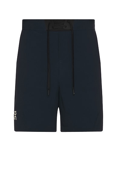 Performance Hybrid Short