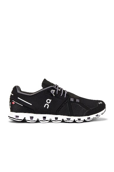 On Running Cloud Running Shoe In Black & White