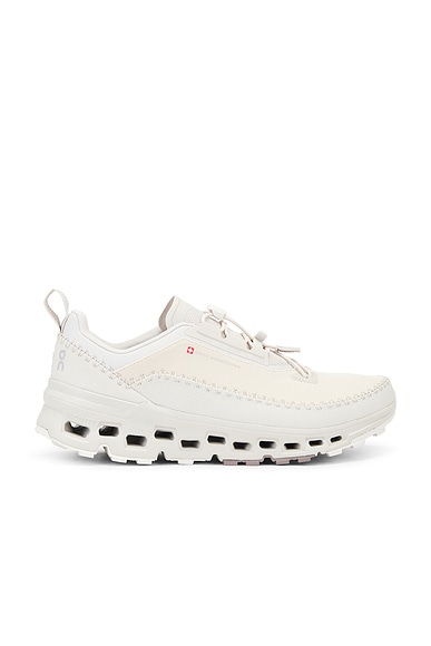 On Cloudaway 2 sneaker in Sand & Ice
