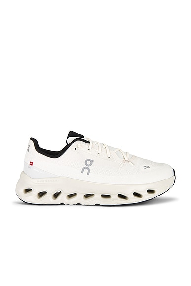 On Cloudtilt Sneaker in Pearl & Ice