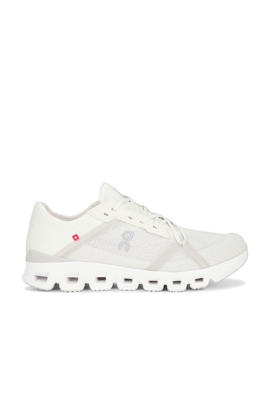 On Cloud X 4 Ad Sneaker in White & Wolf