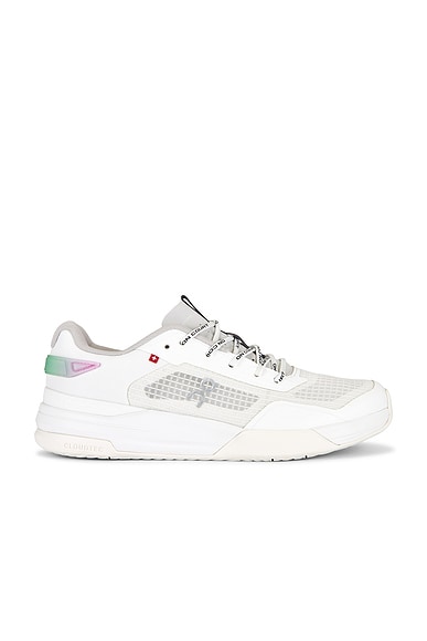 x Z5 The Roger Advantage Sneaker