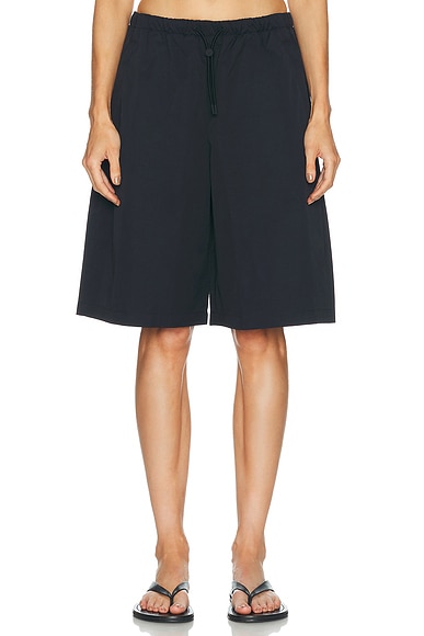 Bermuda Short