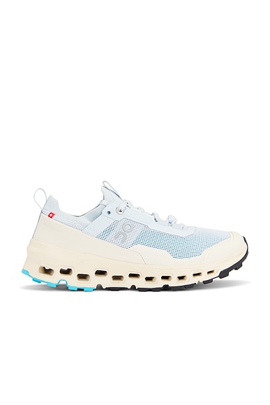 On Cloudultra 2 Po Sneaker in Arctic & Cream