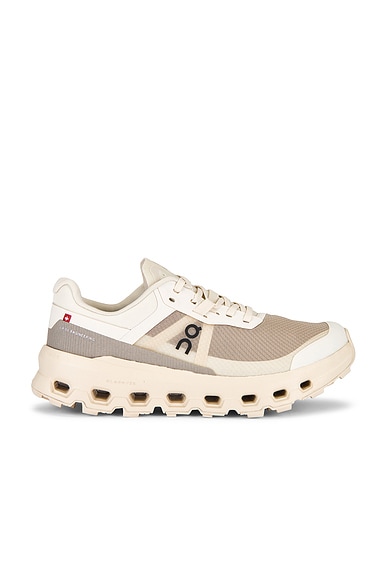 Cloudvista Sneaker