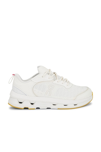 X Zendaya Cloudzone Moon Sneaker