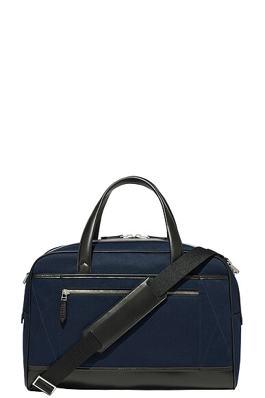 Shop Paravel Rove Weekend Bag In Scuba Navy