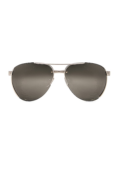 Prada Aviator Frame Sunglasses in Black And Grey