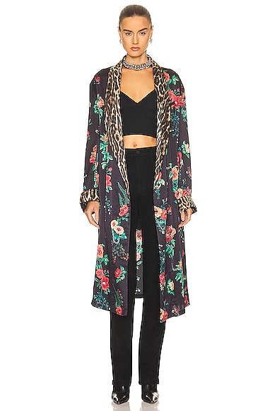 Smoking Robe With Piping