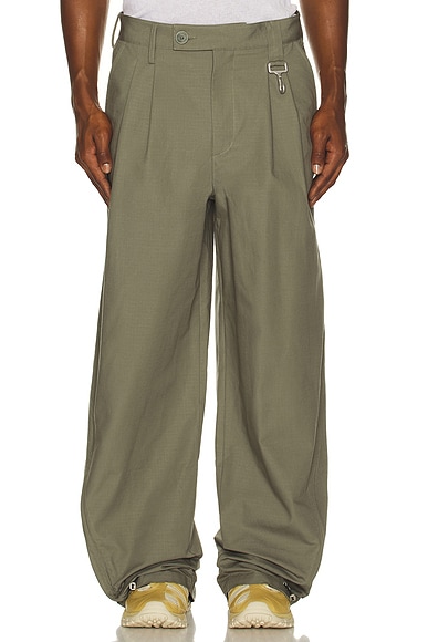 Cotton Ripstop Pleated Trouser