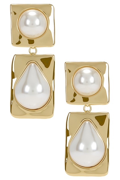 retrofete Savannah Pearl Drop Earring in Gold