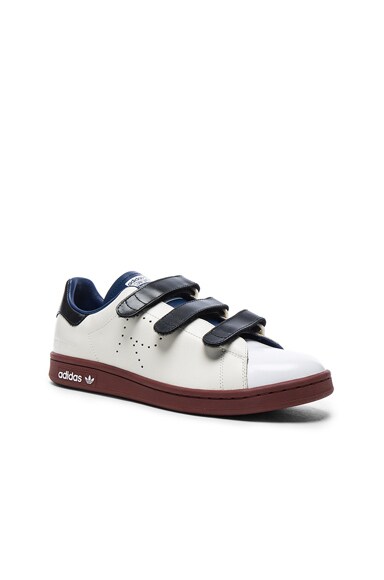 x Adidas Leather Stan Smith Sneakers