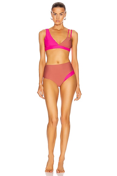 Alexis Bikini