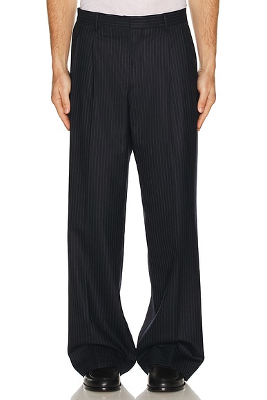 Wide Pleated Trouser