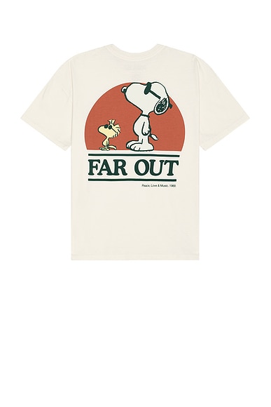 SIXTHREESEVEN Peanuts Far Out Tee in Sand